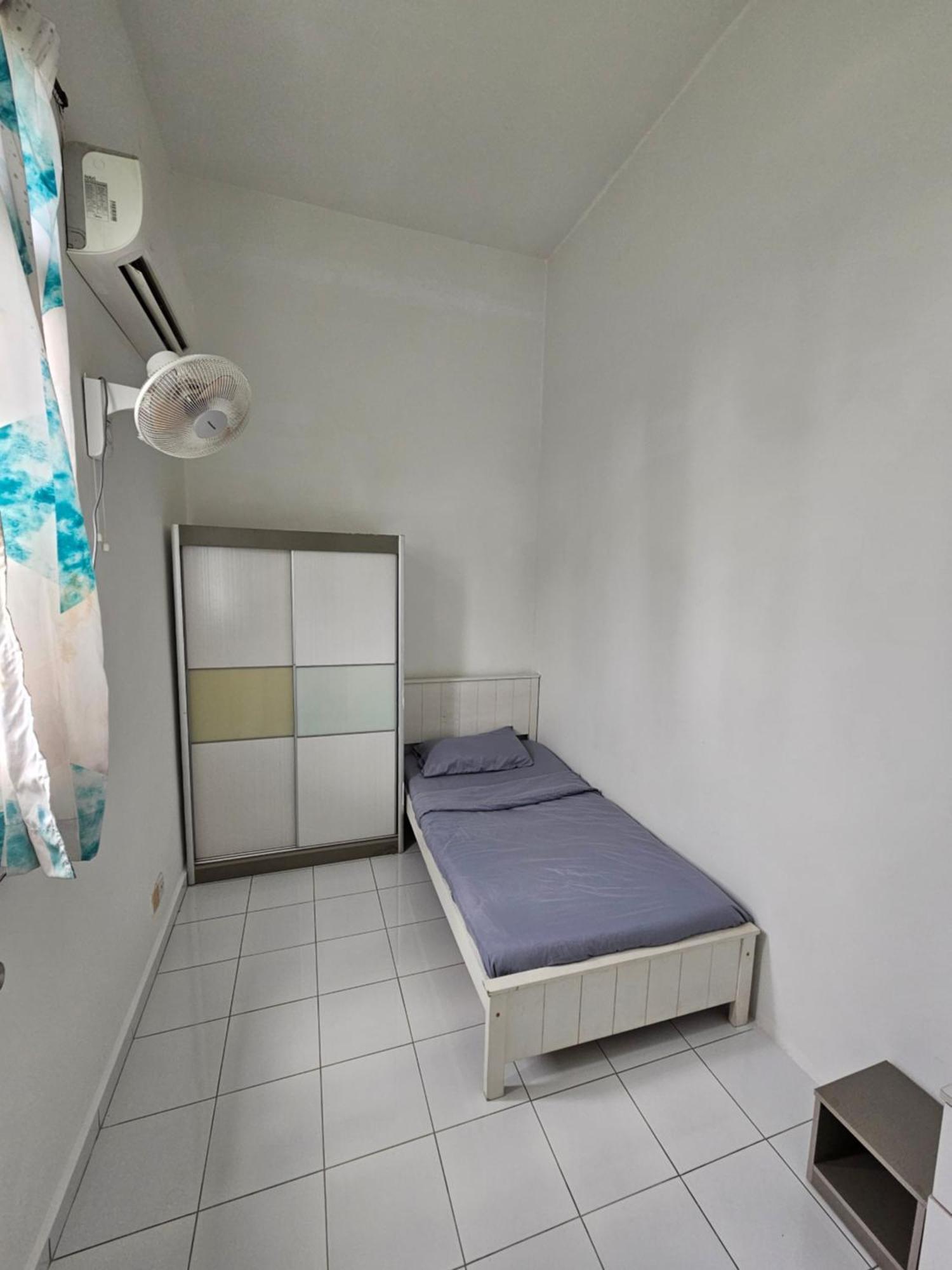 Sunny Point Homestay Gelugor